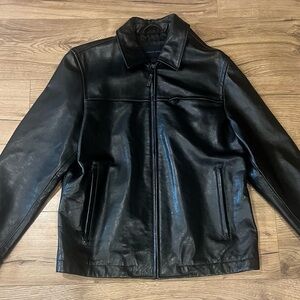Men’s Vintage 90’s Leather Jacket Banana Republic SIZE M 
Zip Black